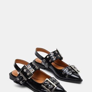 Steve Madden graya Black Buckle Slingback Flats